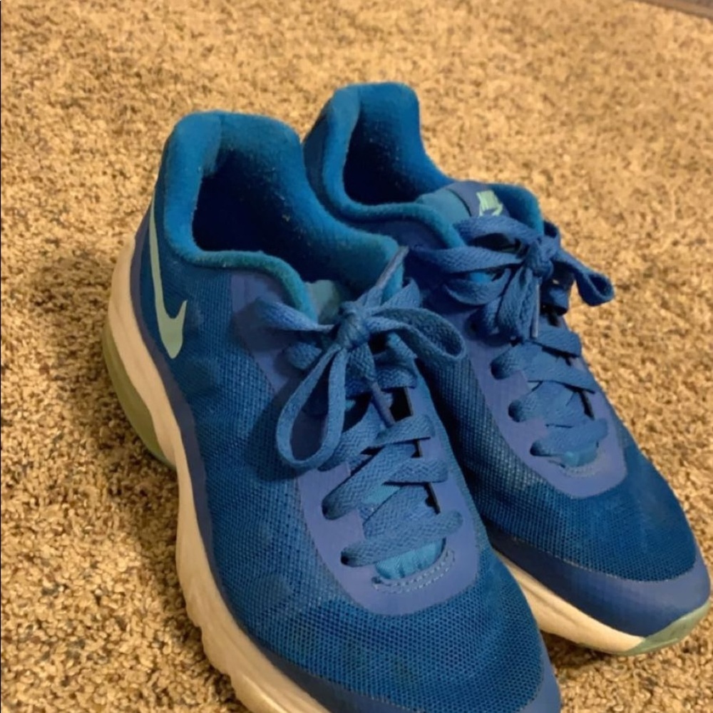 Nike shoes